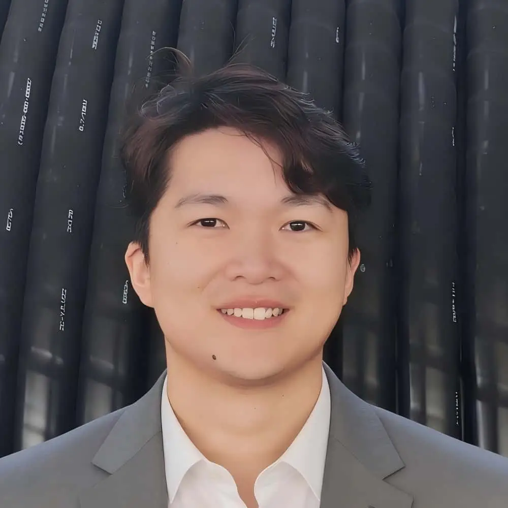Lucas Cheng Salesman